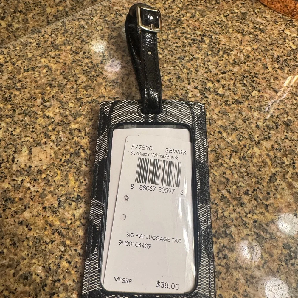 Coach‎ signature Black and Gray Patterned Luggage Tag NWT